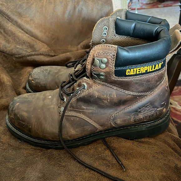 Cat steel toe leather lace up boots 13 brown